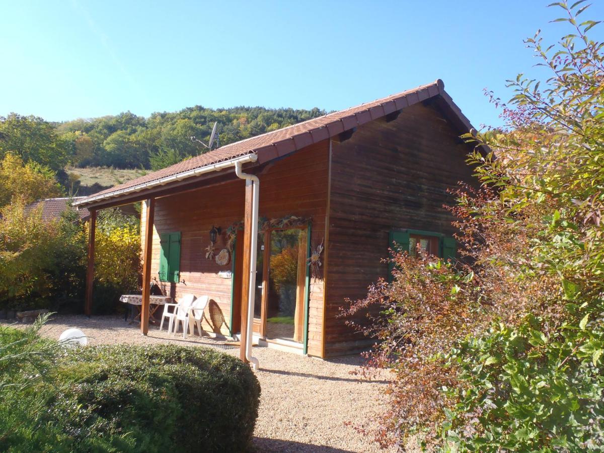 Les Chalets De La Vigne Grande Saint-Floret Exterior foto